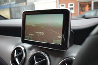 USED 2014 64 MERCEDES-BENZ GLA-CLASS 2.0 GLA45 AMG 4MATIC 5d 360 BHP AERO PACK / PAN ROOF / FMBSH