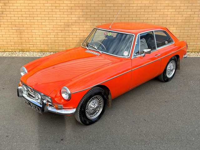 1971 MG MGb GT // AUTOMATIC // 3d // 1.8 95 BHP // px swap