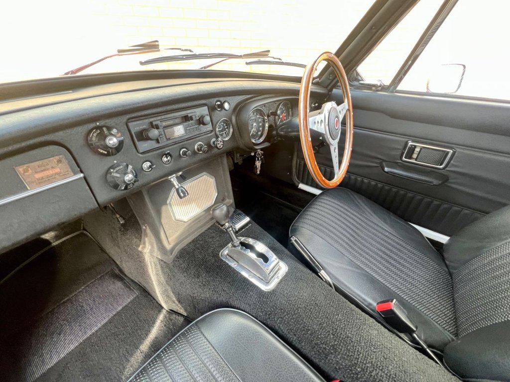 USED 1971 MG MGB GT // AUTOMATIC // 3d // 1.8 95 BHP // px swap 