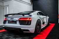 USED 2016 16 AUDI R8 5.2 V10 PLUS QUATTRO 2d 602 BHP MASSIVE SPEC