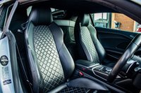 USED 2016 16 AUDI R8 5.2 V10 PLUS QUATTRO 2d 602 BHP MASSIVE SPEC