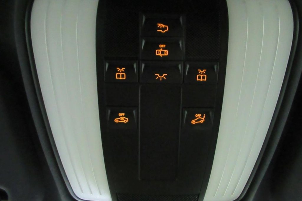 USED 2014 64 MERCEDES-BENZ E-CLASS 2.1 E220 CDI SE 4d 168 BHP 