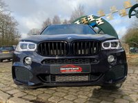 USED 2015 65 BMW X5 XDRIVE40D M SPORT 'HUGE SPECIFICATION' 2015/65reg BMW X5 X-DRIVE 40D M/SPORT AUTOMATIC WITH PADDLE SHIFT - 7 SEATER - NAVIGATION - PANORAMIC GLASS ROOF - FULL DAKOTA LEATHER - 20 INCH UPGRADE ALLOYS - REAR CAMERA - 2 FORMER KEEPERS - FULL SERVICE HISTORY