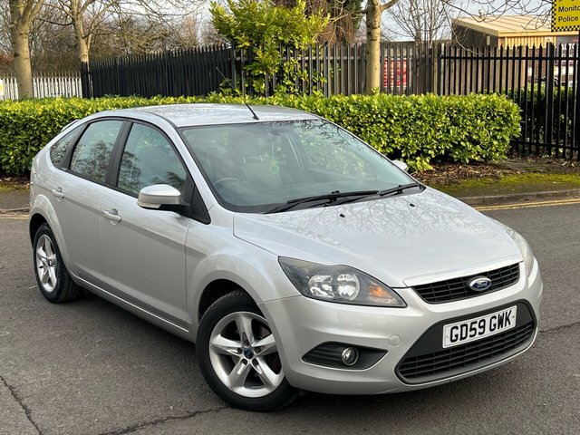 2010 59 Ford Focus 1.6 ZETEC 5d 100 BHP