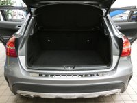 USED 2019 69 MERCEDES-BENZ GLA-CLASS 1.6 GLA 180 AMG LINE EDITION 5d 121 BHP SAT NAV PART LEATHER CAMERA 1 ONWER SERVICE HISTORY 6 MONTHS GOLD WARRANTY