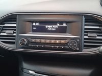 USED 2015 15 PEUGEOT 308 1.6 HDI ACCESS 5d 92 BHP PEUGEOT 308 1.6 HDI ACCESS 5d 92 BHP