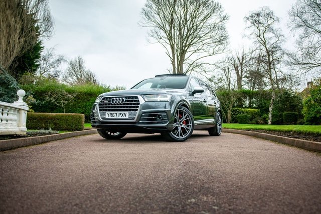 View our AUDI Q7