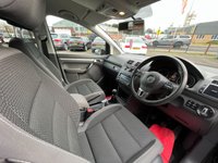 USED 2013 63 VOLKSWAGEN TOURAN 2.0 SE TDI BLUEMOTION TECHNOLOGY 5d 138 BHP Great spec + Low Miles