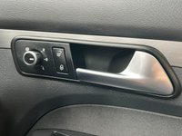 USED 2013 63 VOLKSWAGEN TOURAN 2.0 SE TDI BLUEMOTION TECHNOLOGY 5d 138 BHP Great spec + Low Miles