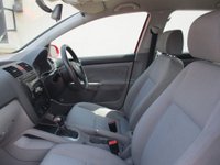 USED 2004 54 VOLKSWAGEN GOLF 1.6 S 5d 114 BHP MOT until July 14, 2023