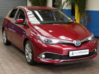 USED 2017 17 TOYOTA AURIS 1.8 VVT-I EXCEL TSS 5d 99 BHP SAT NAV PART LEATHER CAMERA TOYOTA WARRANTY TILL AUG 2027 1 OWNER SERVICE HISTORY