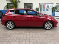 USED 2017 17 TOYOTA AURIS 1.8 VVT-I EXCEL TSS 5d 99 BHP SAT NAV PART LEATHER CAMERA TOYOTA WARRANTY TILL AUG 2027 1 OWNER SERVICE HISTORY