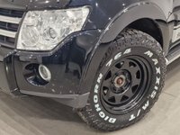 USED 2007 07 MITSUBISHI SHOGUN 3.2 DI-D (168 PS) DIAMOND AUTO 4X4 SWB 3DR + NAV + E/SUNROOF + E/HEATED LEATHERS + CRUISE + MEDIA + �&pound;�&pound;�&pound;'S UPGRADES + R/CAMERA + PARK AID + PRIVACY + S/STEPS + SNORKEL + ROOF RACK + ALLOYS + TOWBAR GREAT SPEC + &pound;&pound;&pound;'S UPGRADES + NAV + LEATHER + CRUISE