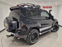 USED 2007 07 MITSUBISHI SHOGUN 3.2 DI-D (168 PS) DIAMOND AUTO 4X4 SWB 3DR + NAV + E/SUNROOF + E/HEATED LEATHERS + CRUISE + MEDIA + �&pound;�&pound;�&pound;'S UPGRADES + R/CAMERA + PARK AID + PRIVACY + S/STEPS + SNORKEL + ROOF RACK + ALLOYS + TOWBAR GREAT SPEC + &pound;&pound;&pound;'S UPGRADES + NAV + LEATHER + CRUISE