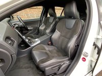 USED 2014 14 VOLVO V60 2.0 D4 R-DESIGN NAV 5d 178 BHP 