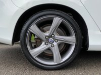 USED 2014 14 VOLVO V60 2.0 D4 R-DESIGN NAV 5d 178 BHP 