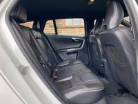 USED 2014 14 VOLVO V60 2.0 D4 R-DESIGN NAV 5d 178 BHP 