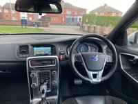 USED 2014 14 VOLVO V60 2.0 D4 R-DESIGN NAV 5d 178 BHP 