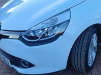 USED 2015 15 RENAULT CLIO 1.5 DYNAMIQUE MEDIANAV ENERGY DCI S/S 5d 90 BHP FE15UOJ RENAULT CLIO 1.5 DYNAMIQUE MEDIANAV ENERGY DCI S/S 5d 90 BHP