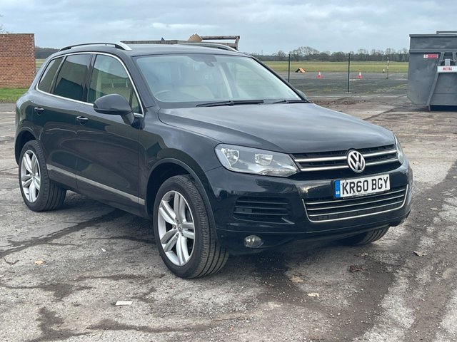 2010 60 Volkswagen Touareg 3.0 V6 SE TDI BLUEMOTION TECHNOLOGY 5d 237 BHP