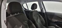 USED 2015 15 VAUXHALL CORSA 1.4 SRI ECOFLEX 5d 89 BHP Striking Sovereign Metallic silver