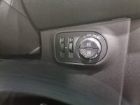 USED 2015 15 VAUXHALL CORSA 1.4 SRI ECOFLEX 5d 89 BHP Striking Sovereign Metallic silver