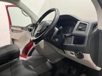 USED 2018 67 VOLKSWAGEN TRANSPORTER 2.0 T32 TDI KOMBI HIGHLINE BMT 148 BHP 