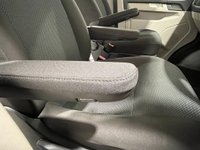 USED 2018 67 VOLKSWAGEN TRANSPORTER 2.0 T32 TDI KOMBI HIGHLINE BMT 148 BHP 