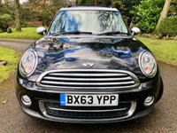 USED 2013 63 MINI CLUBMAN 1.6 COOPER D 5d 112 BHP ''PANORAMIC GLASS SUNROOF//SATNAV//FULL BLACK LEATHER// REAR PARK SENSORS//BLUETOOTH//GREAT SERVICE HISTORY//2 LADY OWNERS LAS SINCE 2016//JUST SERVICE  WITH NEW REAR BRAKE DISCS AND PADS + MOT'D BY US/// Extra Urban (mpg) 78.5//20 POUND ROAD TAX 112 BHP ''PANORAMIC GLASS SUNROOF//SATNAV//FULL BLACK LEATHER// REAR PARK SENSORS//BLUETOOTH//GREAT SERVICE HISTORY//2 LADY OWNERS LAS SINCE 2016//JUUS SERVICED AND MOT'D BY US\\\/// Extra Urban (mpg) 78.5//20 POUND ROAD TAX