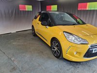 USED 2015 65 DS DS 3 1.2 PURETECH DSTYLE NAV S/S EAT6 3d 109 BHP 