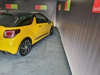 USED 2015 65 DS DS 3 1.2 PURETECH DSTYLE NAV S/S EAT6 3d 109 BHP 