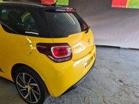 USED 2015 65 DS DS 3 1.2 PURETECH DSTYLE NAV S/S EAT6 3d 109 BHP 
