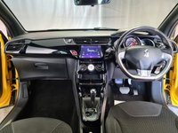 USED 2015 65 DS DS 3 1.2 PURETECH DSTYLE NAV S/S EAT6 3d 109 BHP 