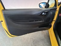 USED 2015 65 DS DS 3 1.2 PURETECH DSTYLE NAV S/S EAT6 3d 109 BHP 