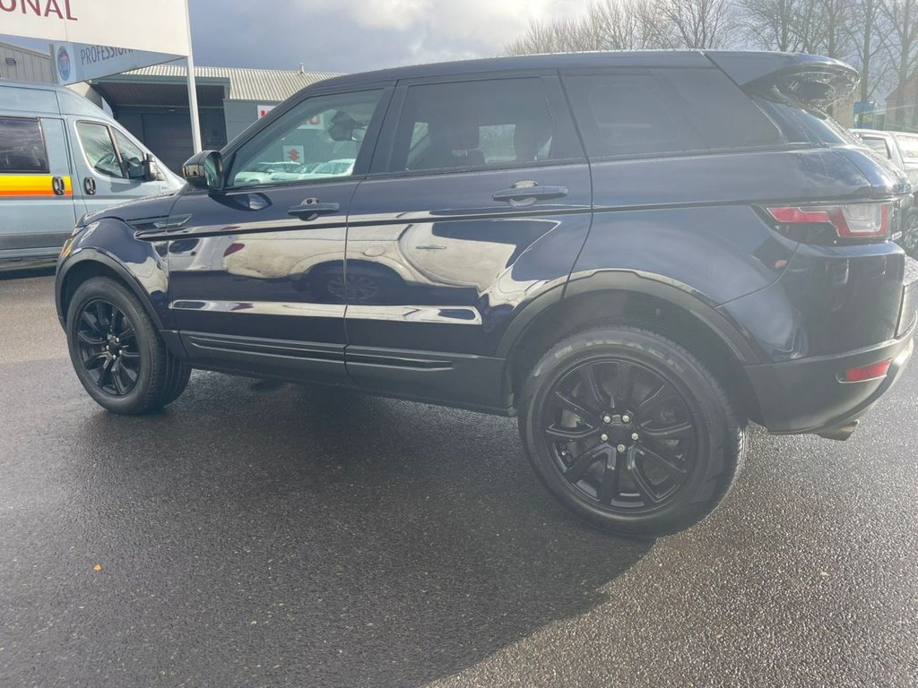 View our LAND ROVER RANGE ROVER EVOQUE