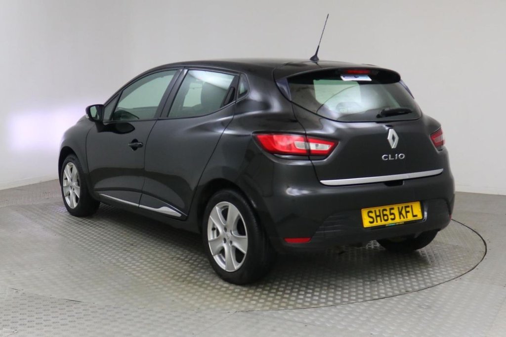 USED 2015 65 RENAULT CLIO 1.1 DYNAMIQUE NAV 16V 5d  