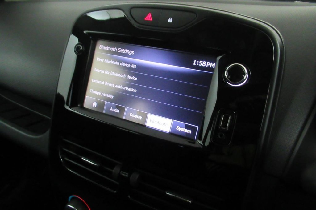 USED 2015 65 RENAULT CLIO 1.1 DYNAMIQUE NAV 16V 5d  