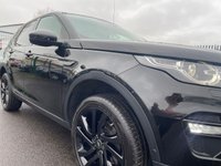 USED 2015 65 LAND ROVER DISCOVERY SPORT 2.0 TD4 HSE BLACK 5d 180 BHP 2 FORMER KEEPERS+HSE BLACK EDITION+MEGA SPECIFICATION+PANORAMIC GLASS ROOF+FULL LEATHER+AUTOMATIC TRANSMISSION+SATELLITE NAVIGATION+BLUETOOTH+PARK ASSIST+20 INCH ALLOY WHEELS+MUST BE SEEN+READY TO DRIVE AWAY TODAY+FINANCE AND EXTENDED WARRANTY AVAILABLE ON THIS USED VEHICLE!!!!!!