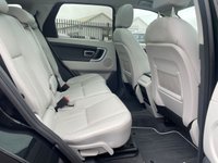 USED 2015 65 LAND ROVER DISCOVERY SPORT 2.0 TD4 HSE BLACK 5d 180 BHP 2 FORMER KEEPERS+HSE BLACK EDITION+MEGA SPECIFICATION+PANORAMIC GLASS ROOF+FULL LEATHER+AUTOMATIC TRANSMISSION+SATELLITE NAVIGATION+BLUETOOTH+PARK ASSIST+20 INCH ALLOY WHEELS+MUST BE SEEN+READY TO DRIVE AWAY TODAY+FINANCE AND EXTENDED WARRANTY AVAILABLE ON THIS USED VEHICLE!!!!!!