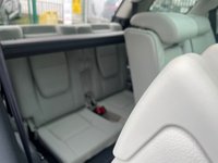 USED 2015 65 LAND ROVER DISCOVERY SPORT 2.0 TD4 HSE BLACK 5d 180 BHP 2 FORMER KEEPERS+HSE BLACK EDITION+MEGA SPECIFICATION+PANORAMIC GLASS ROOF+FULL LEATHER+AUTOMATIC TRANSMISSION+SATELLITE NAVIGATION+BLUETOOTH+PARK ASSIST+20 INCH ALLOY WHEELS+MUST BE SEEN+READY TO DRIVE AWAY TODAY+FINANCE AND EXTENDED WARRANTY AVAILABLE ON THIS USED VEHICLE!!!!!!