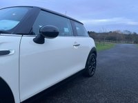 USED 2014 14 MINI HATCH COOPER 1.5 COOPER 3d 134 BHP Full Service History