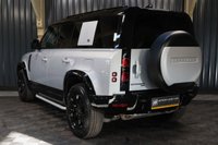 USED 2021 21 LAND ROVER DEFENDER 2.0 X-DYNAMIC SE 5d 399 BHP HUGE SPEC, HOME DELIVERY AVAILABLE, PAN ROOF, DEPLOYABLE TOW BAR, BLACK PACK