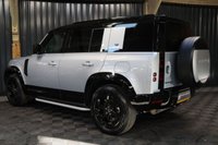 USED 2021 21 LAND ROVER DEFENDER 2.0 X-DYNAMIC SE 5d 399 BHP HUGE SPEC, HOME DELIVERY AVAILABLE, PAN ROOF, DEPLOYABLE TOW BAR, BLACK PACK