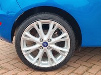 USED 2014 64 FORD FIESTA 1.0 TITANIUM 3d 100 BHP FORD FIESTA 1.0 TITANIUM 3d 100 BHP