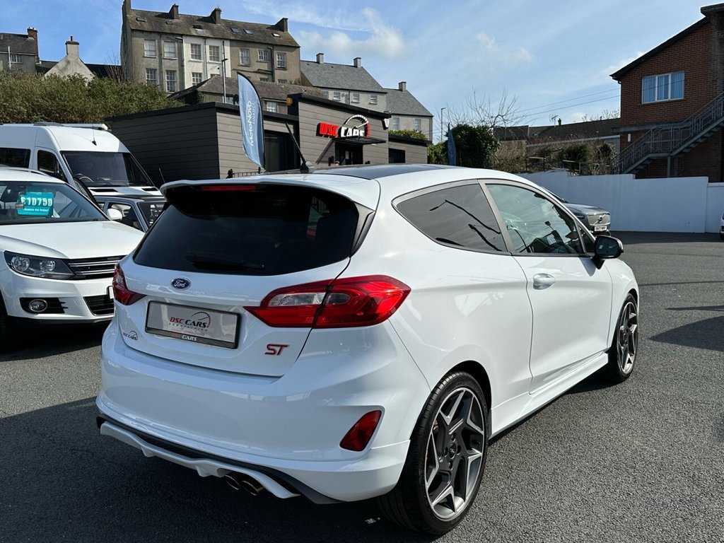 USED 2018 F FORD FIESTA 1.5 ST-2 3d 198 BHP IMMACULATE CONDITION THROUGHOUT