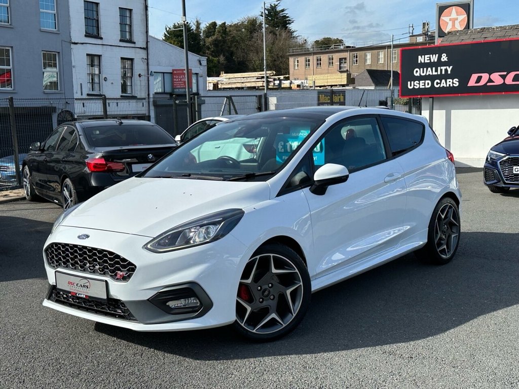 USED 2018 F FORD FIESTA 1.5 ST-2 3d 198 BHP IMMACULATE CONDITION THROUGHOUT