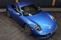 USED 2017 67 PORSCHE 911 3.0 CARRERA PDK 2d 364 BHP HUGE SPEC, GREAT COLOUR COMBO BLUE WITH TAN, SUNROOF, 14 WAY SEATS, HEATED STEERING, HEATED SEATS ETC