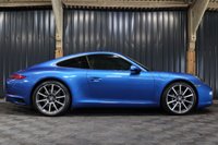 USED 2017 67 PORSCHE 911 3.0 CARRERA PDK 2d 364 BHP HUGE SPEC, GREAT COLOUR COMBO BLUE WITH TAN, SUNROOF, 14 WAY SEATS, HEATED STEERING, HEATED SEATS ETC