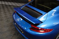 USED 2017 67 PORSCHE 911 3.0 CARRERA PDK 2d 364 BHP HUGE SPEC, GREAT COLOUR COMBO BLUE WITH TAN, SUNROOF, 14 WAY SEATS, HEATED STEERING, HEATED SEATS ETC