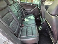 USED 2009 09 VOLKSWAGEN TIGUAN 2.0 SPORT TDI 5d 138 BHP VOLKSWAGEN TIGUAN 2.0 SPORT TDI 5d 138 BHP